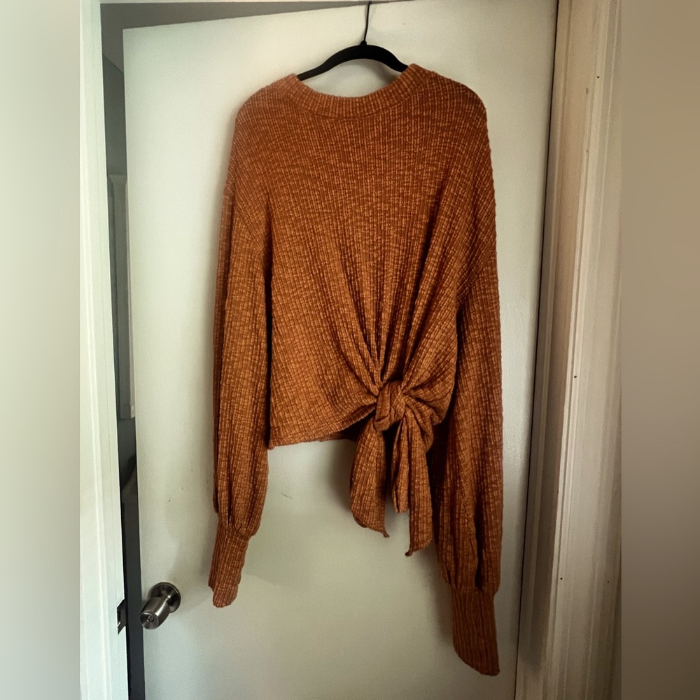 USED: FP Beach Free People orange knit sweater size Small